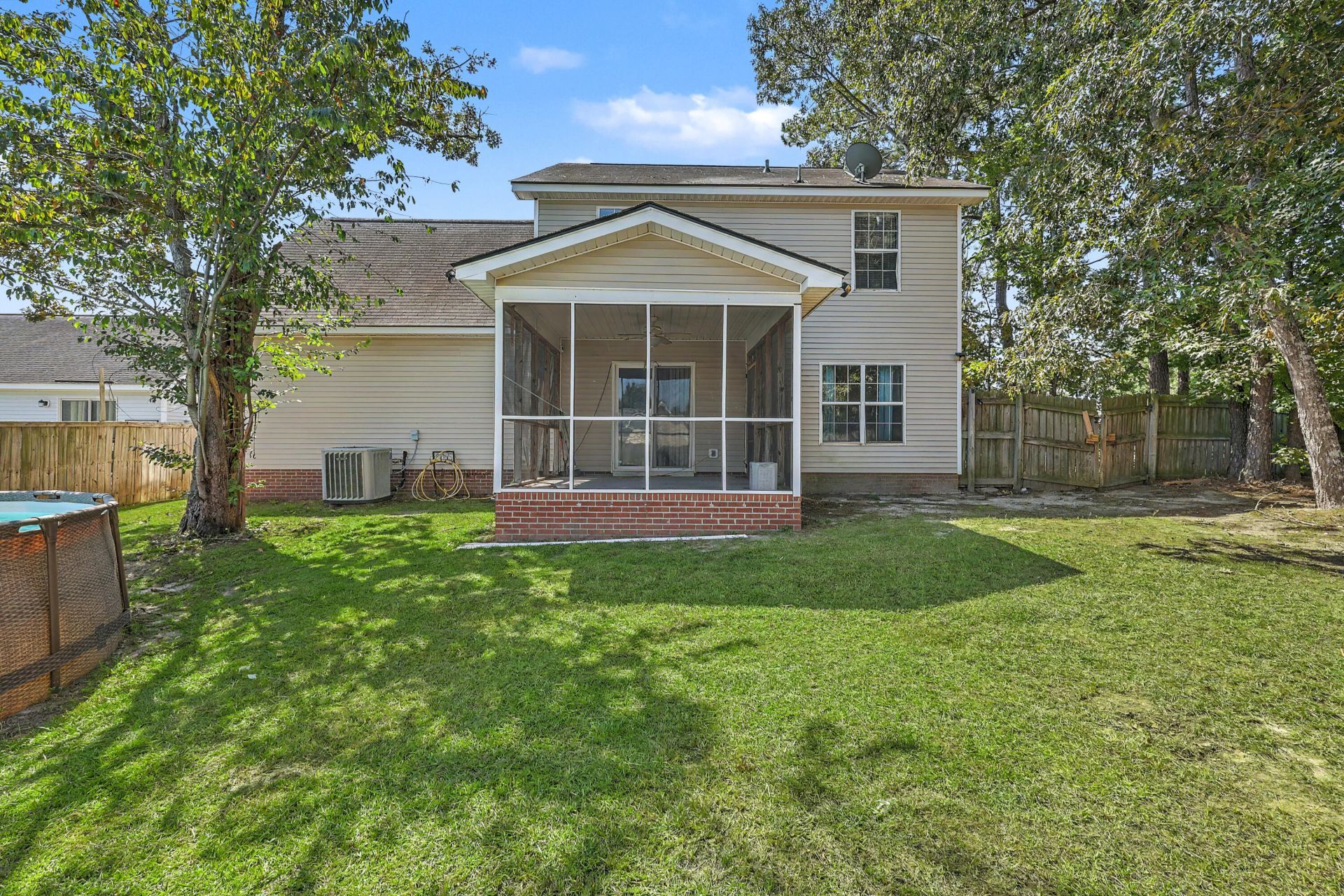 100 Penzance Boulevard Photo 31