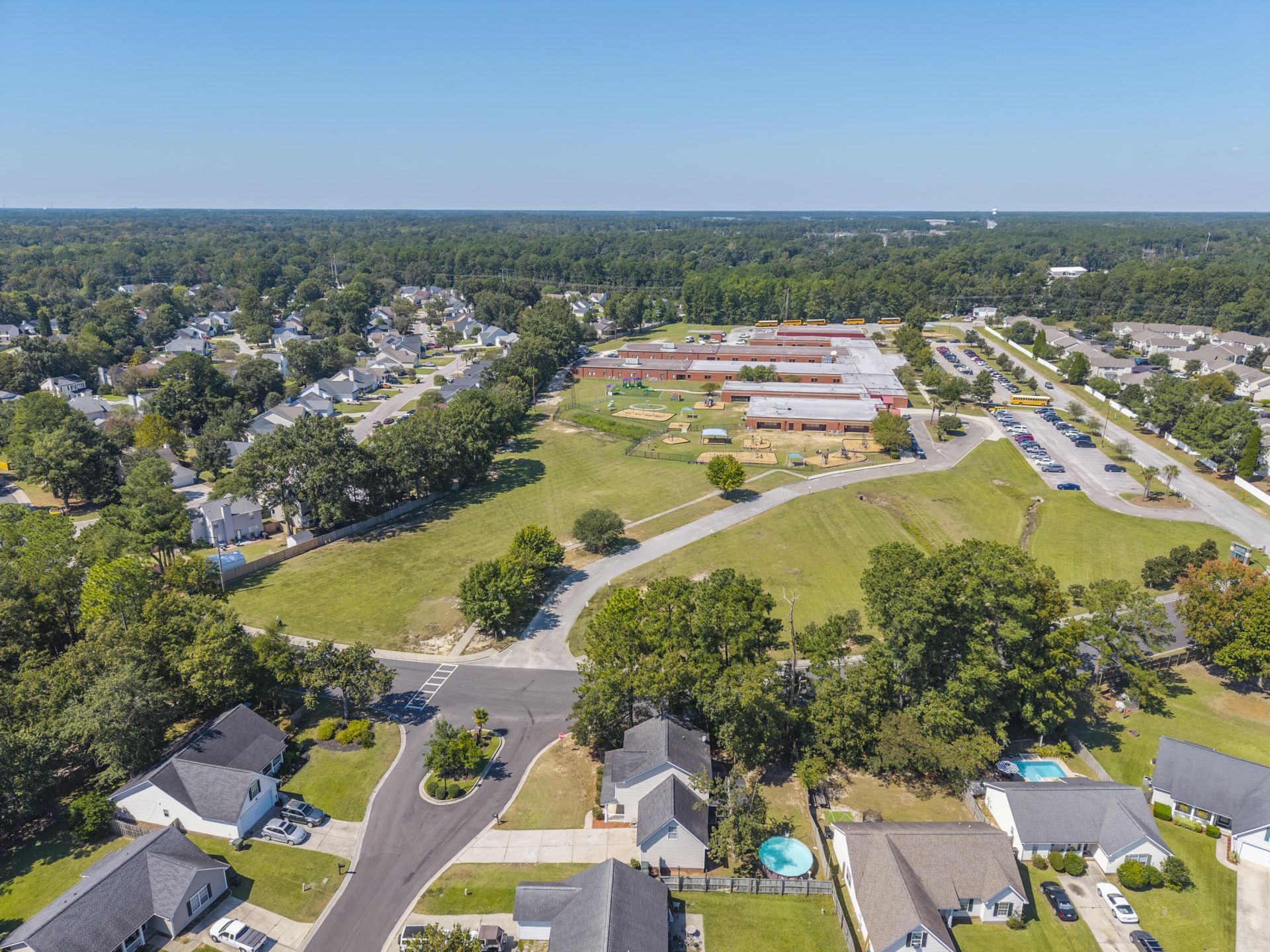 100 Penzance Boulevard Photo 42