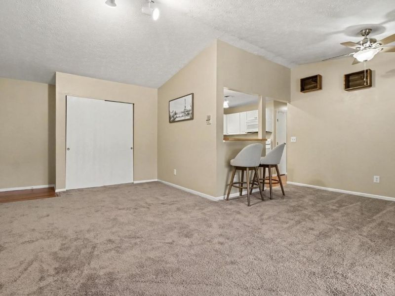 7210 Creekview Drive, Unit 12, Colerain Township, OH 45247 Photo 25