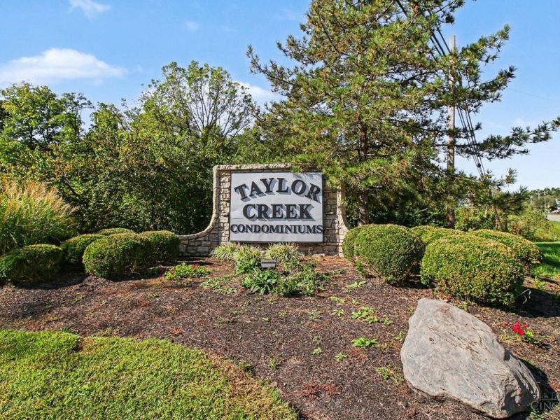 7210 Creekview Drive, Unit 12, Colerain Township, OH 45247 Photo 27