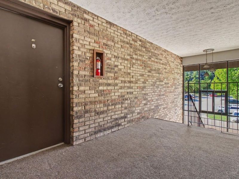 7210 Creekview Drive, Unit 12, Colerain Township, OH 45247 Photo 3