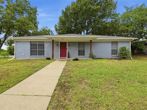 101 Falcon Lane, Hillsboro, TX 76645