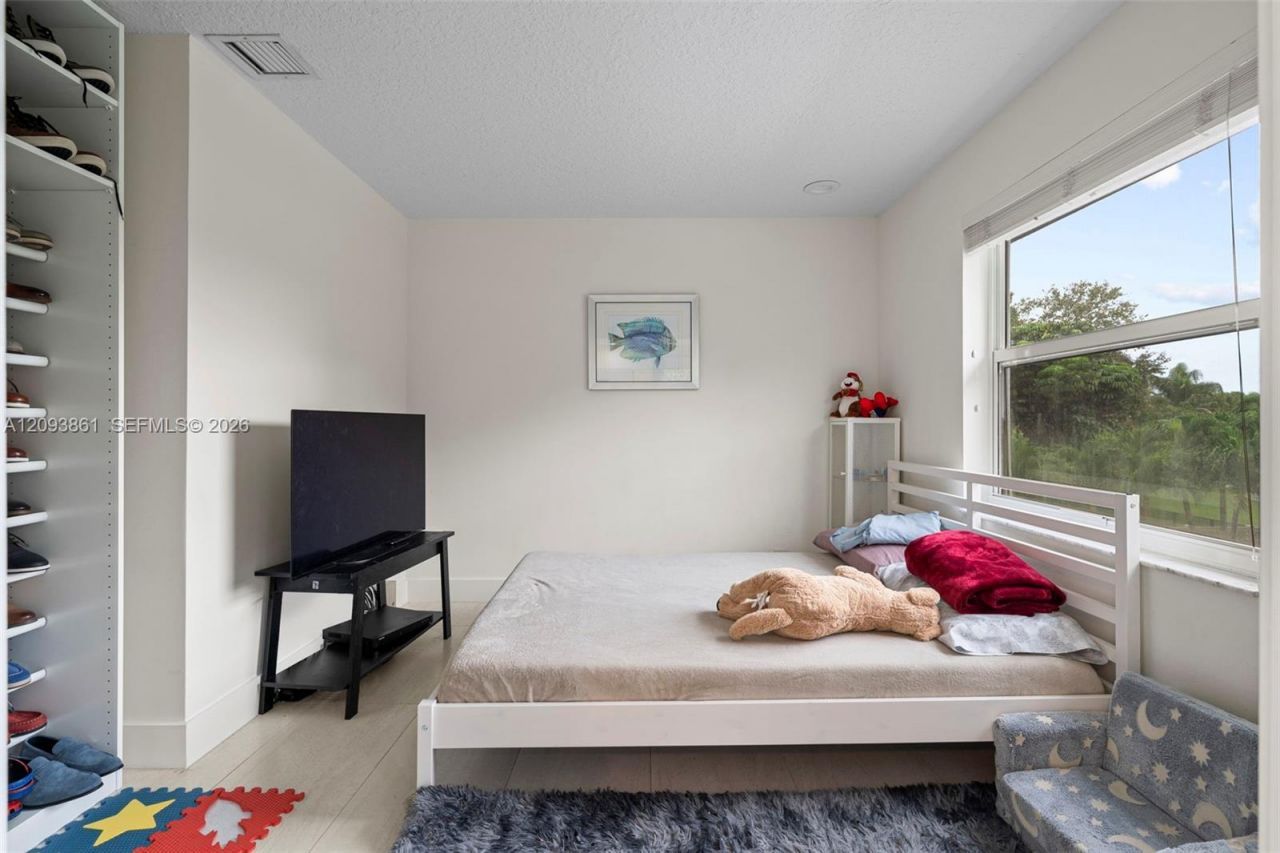 1254 NW 102nd Way , Coral Springs, FL 33071 Photo