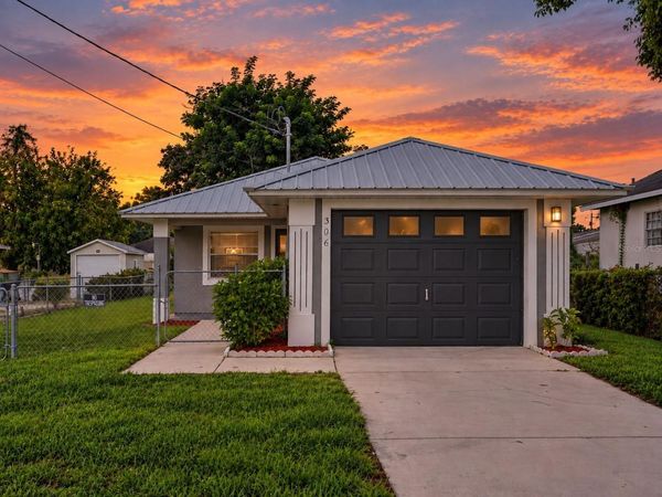 306 WALNUT ST, AUBURNDALE, FL 33823