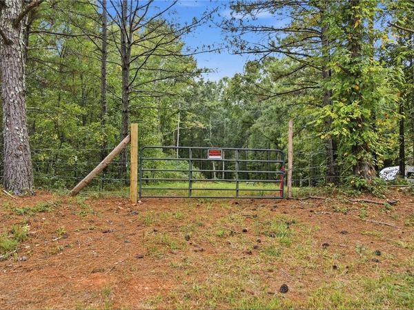 776 Tanners Bridge Circle, Bethlehem, GA 30620