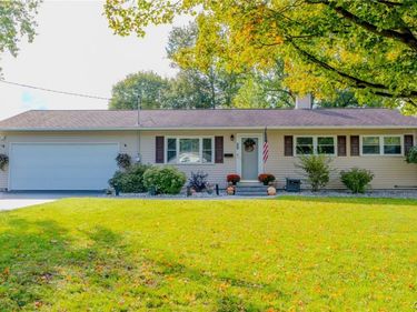 29 Cedarbrook Crescent, Whitesboro, NY 13492