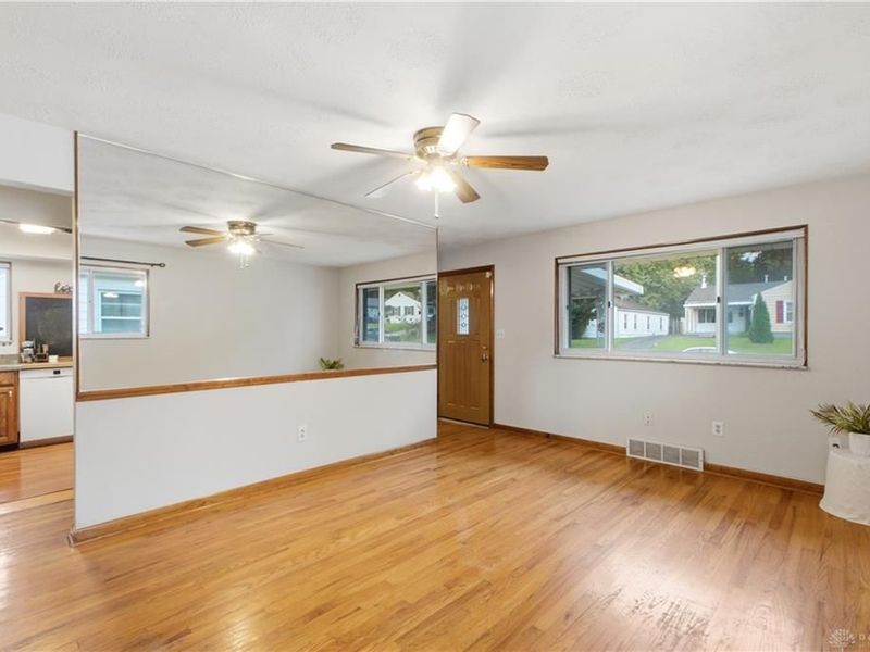 4339 Merrydale Avenue, Dayton, OH 45431 Photo 3
