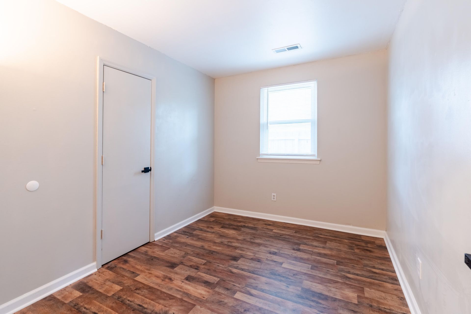 67 Tanbark Court Photo 29