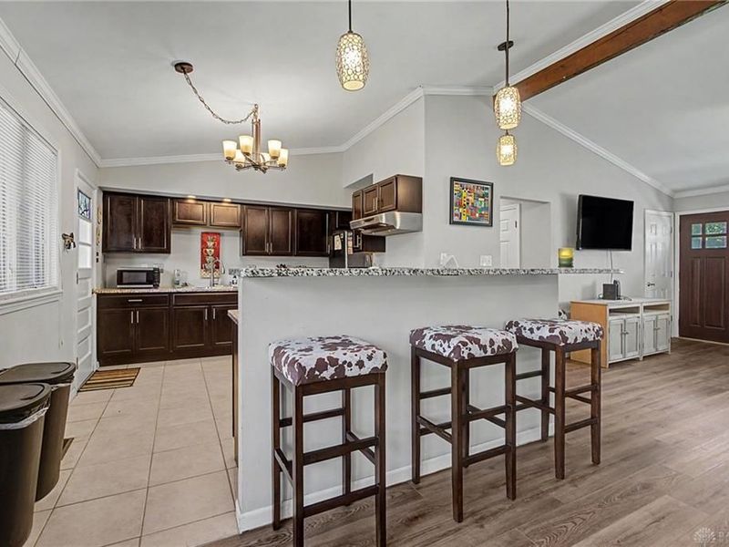 9082 Mary Haynes Drive, Centerville, OH 45458 Photo 16