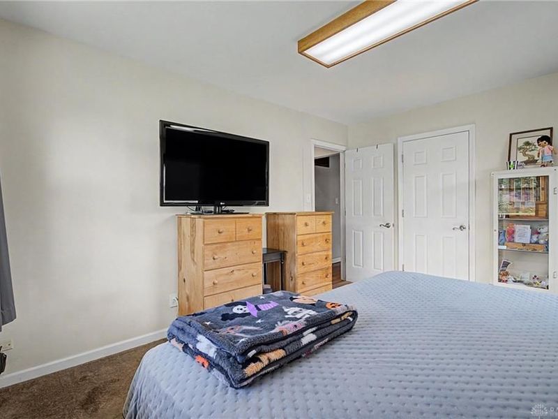 9082 Mary Haynes Drive, Centerville, OH 45458 Photo 37