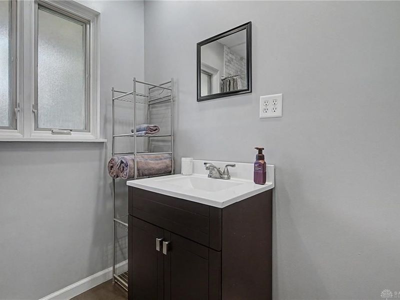 9082 Mary Haynes Drive, Centerville, OH 45458 Photo 41