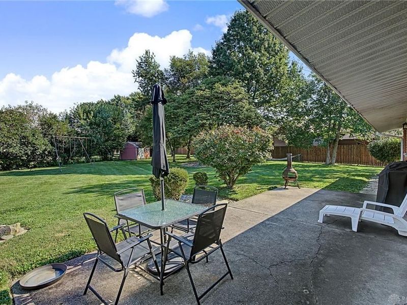 9082 Mary Haynes Drive, Centerville, OH 45458 Photo 43