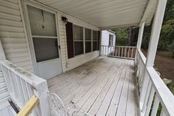 369 Four Oaks Road  photo 4