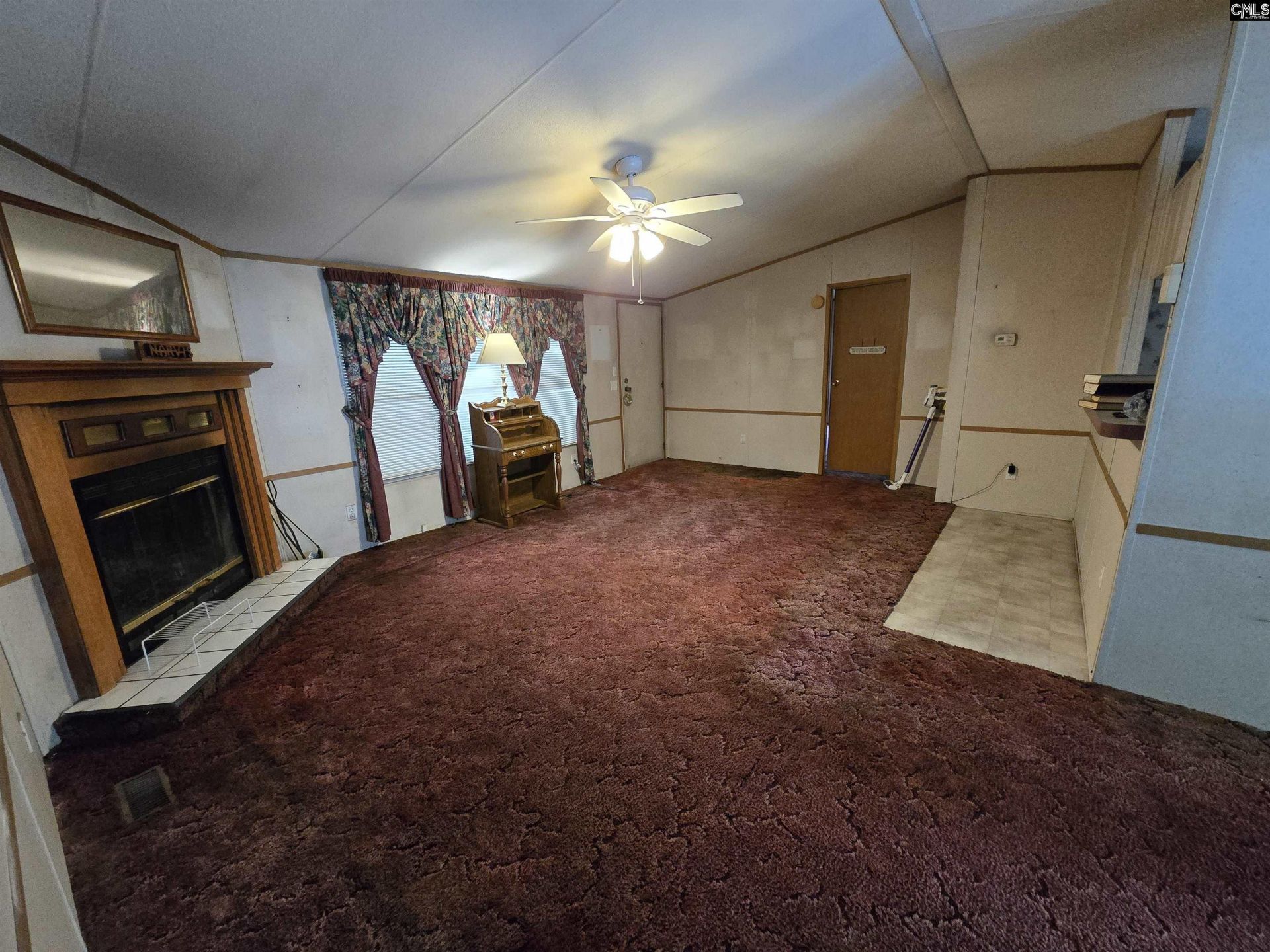 369 Four Oaks Road  Photo 5