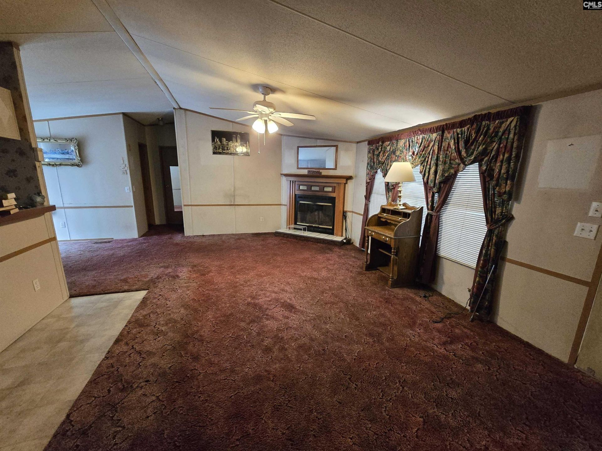 369 Four Oaks Road  Photo 6