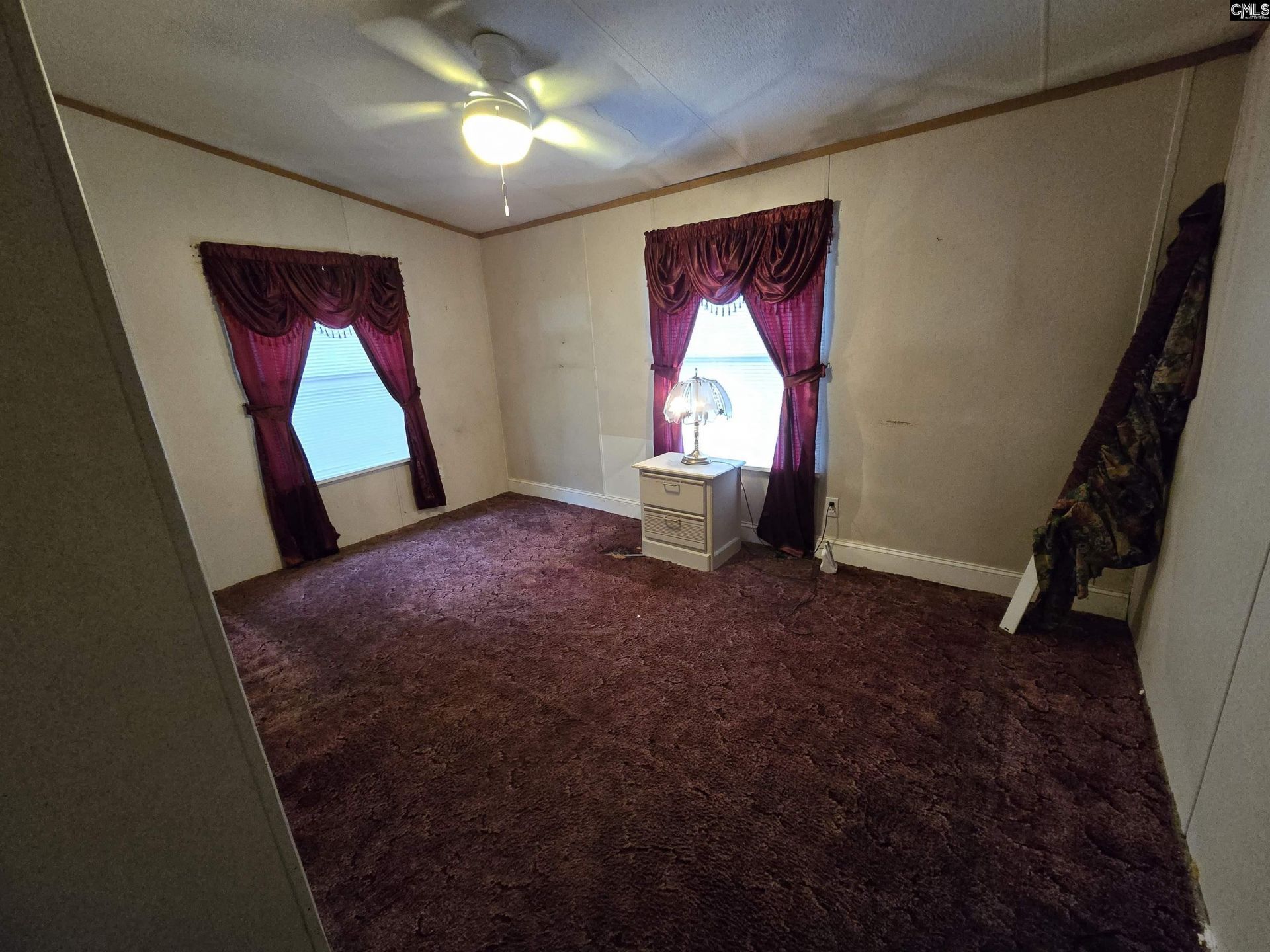 369 Four Oaks Road  Photo 9