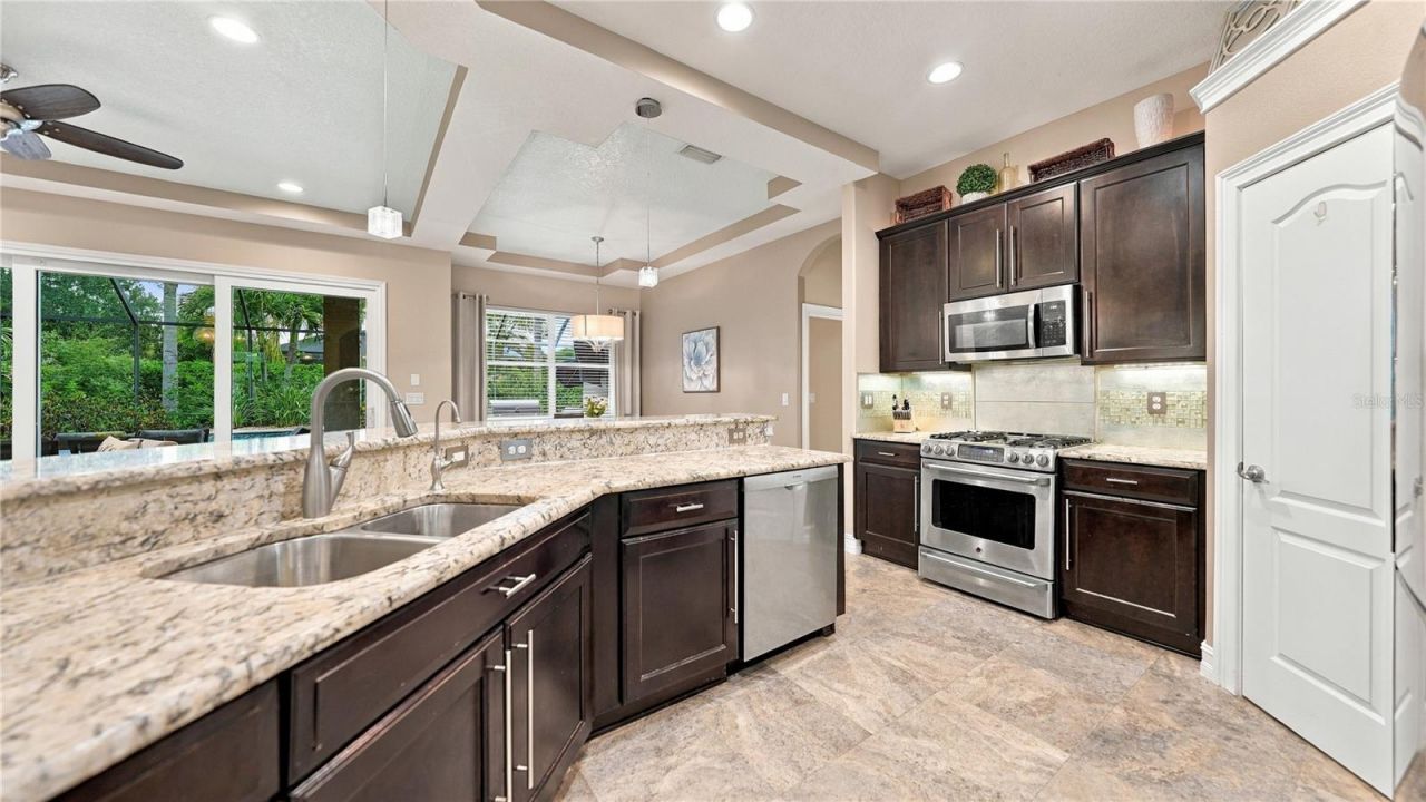 11403 Gramercy Park Avenue, Bradenton, FL 34211 Photo