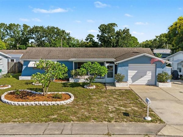 7805 SUE ELLEN DRIVE , PORT RICHEY, FL 34668