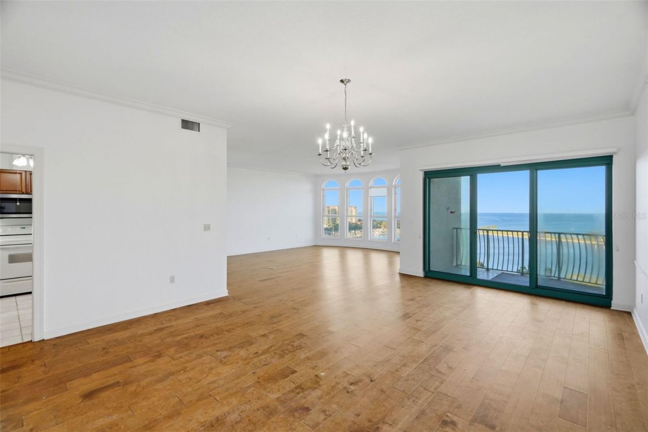 288 Beach Drive Ne, Unit 10B, Saint Petersburg, FL 33701 Photo