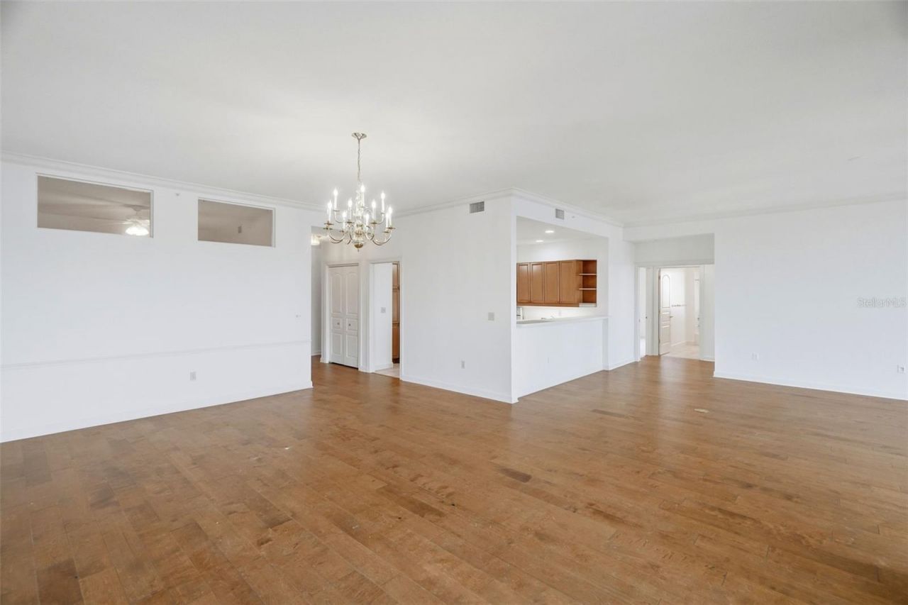 288 Beach Drive Ne, Unit 10B, Saint Petersburg, FL 33701 Photo