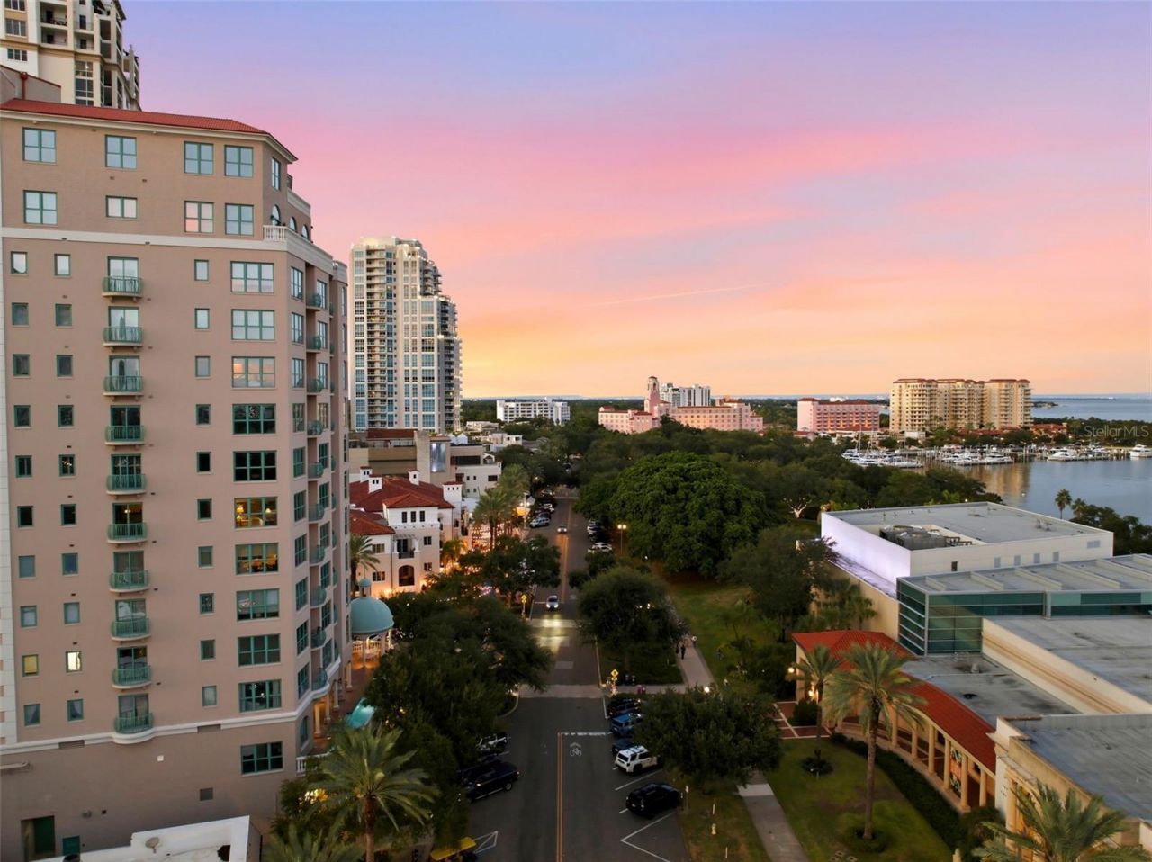 288 Beach Drive Ne, Unit 10B, Saint Petersburg, FL 33701 Photo