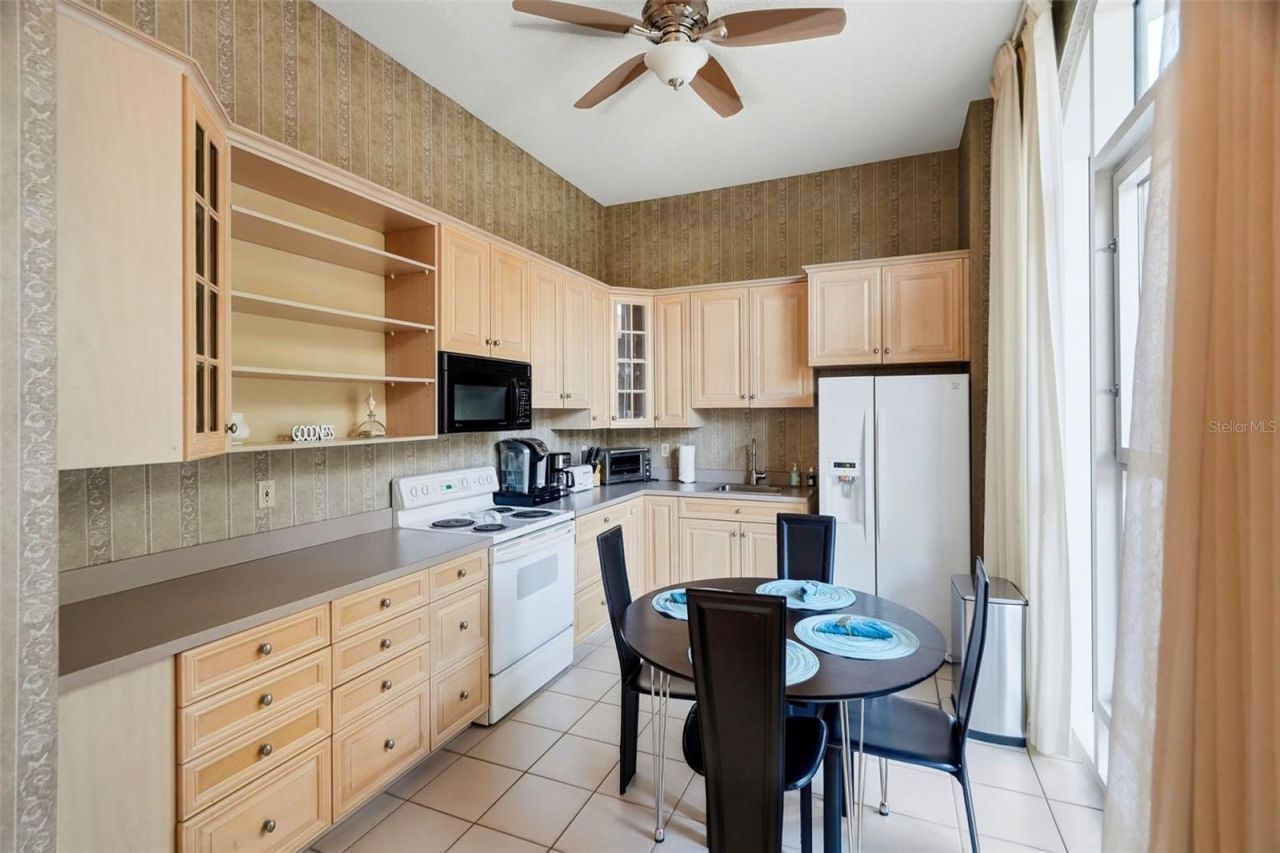 288 Beach Drive Ne, Unit 10B, Saint Petersburg, FL 33701 Photo