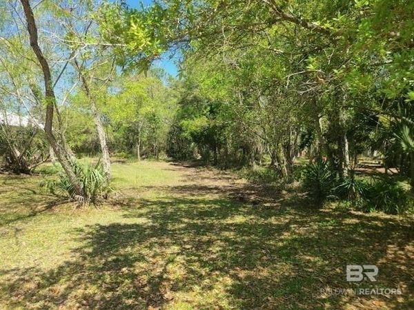 1220 Chaumont Avenue, Dauphin Island, AL 36528