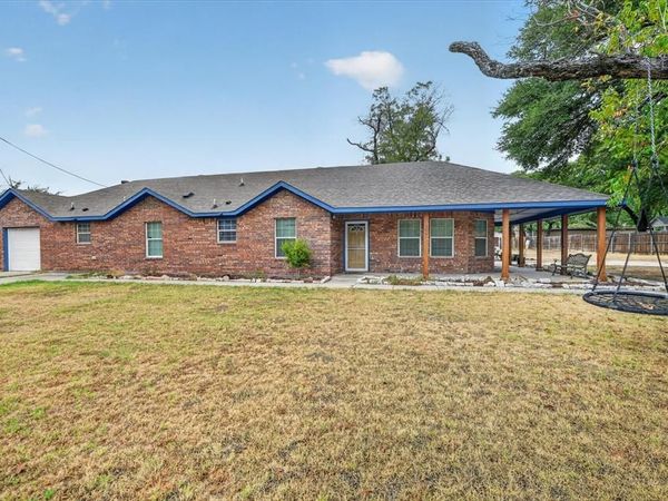 3001 Caddo Trail, Lake Worth, TX 76135