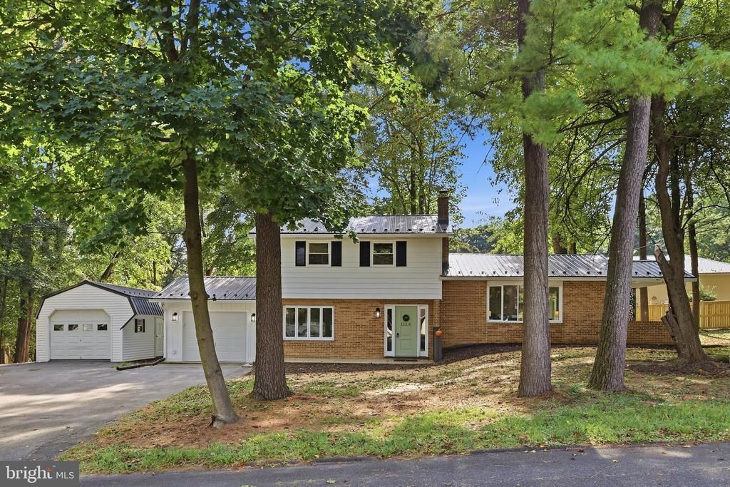 13310 NORTH AVENUE , BLUE RIDGE SUMMIT, PA 17214