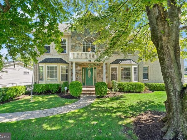 7838 HERITAGE DRIVE, ANNANDALE, VA 22003