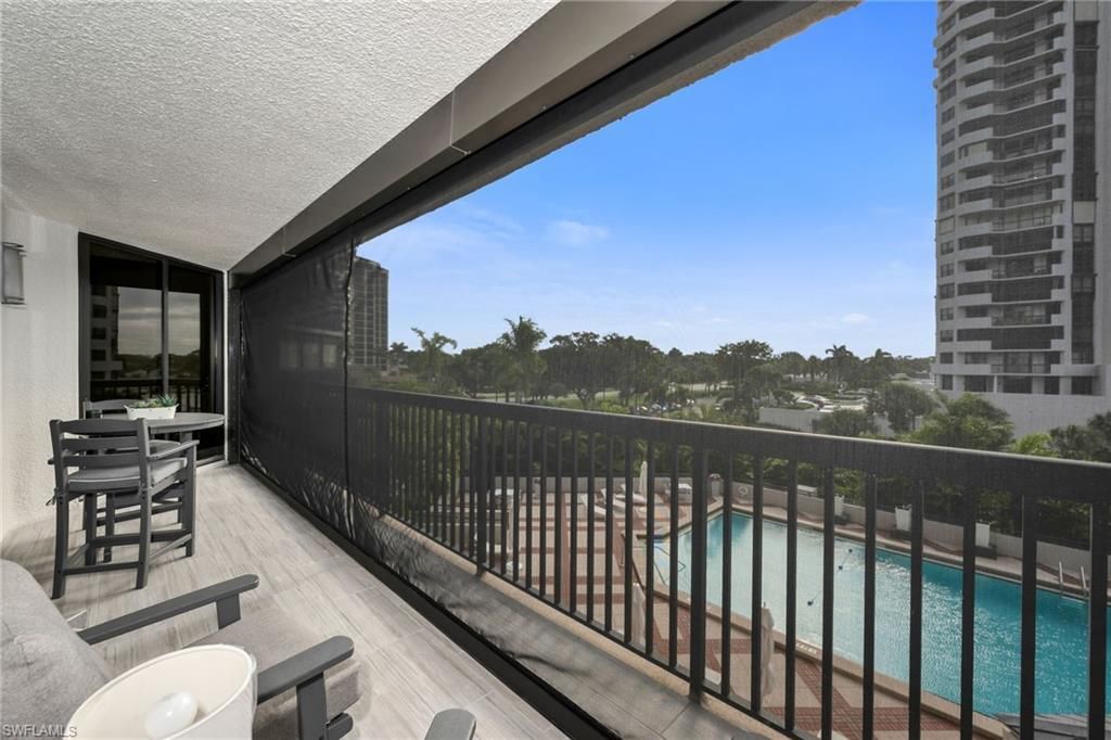 6075 Pelican Bay Blvd , Unit 303, Naples, FL 34108 Photo