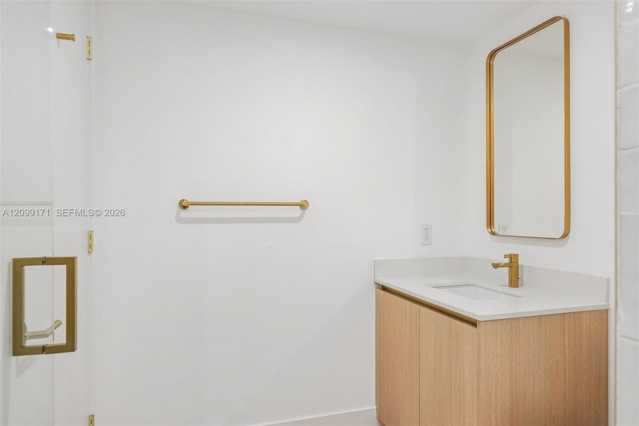 90 NE 32nd St , Unit 701, Miami, FL 33137 Photo
