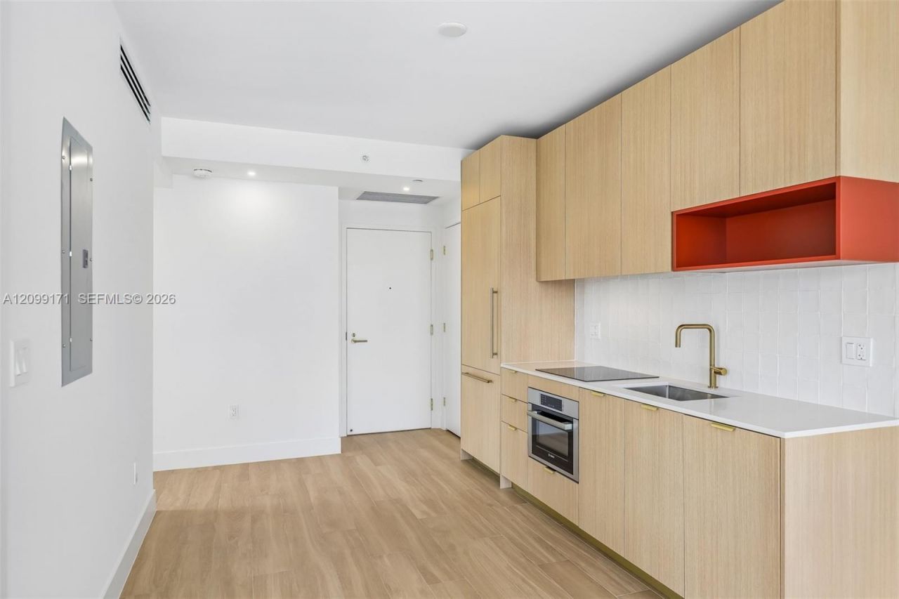 90 NE 32nd St , Unit 701, Miami, FL 33137 Photo