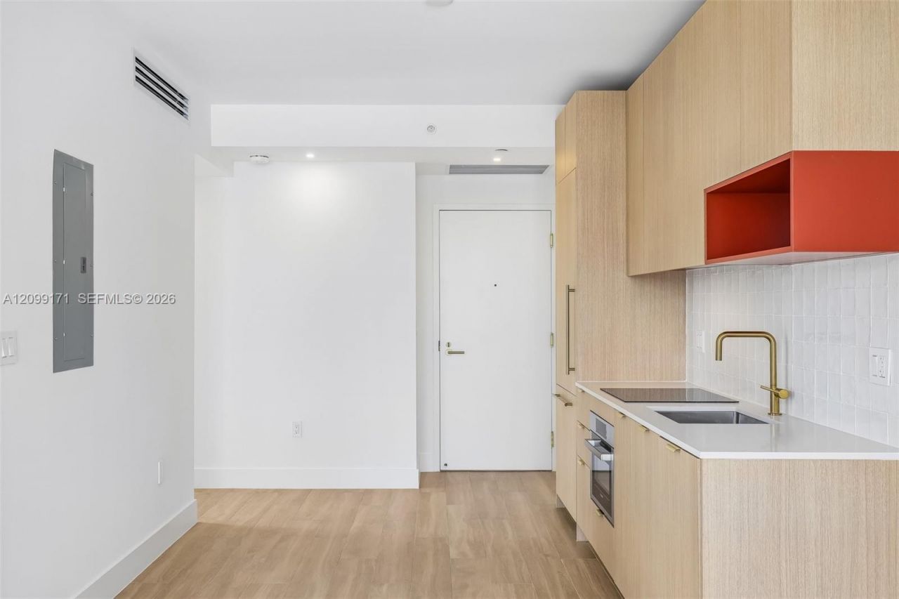 90 NE 32nd St , Unit 701, Miami, FL 33137 Photo