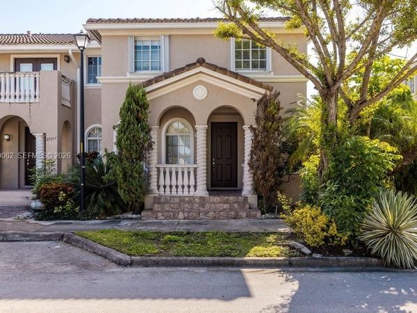 27261 SW 142nd Ave , Homestead, FL 33032