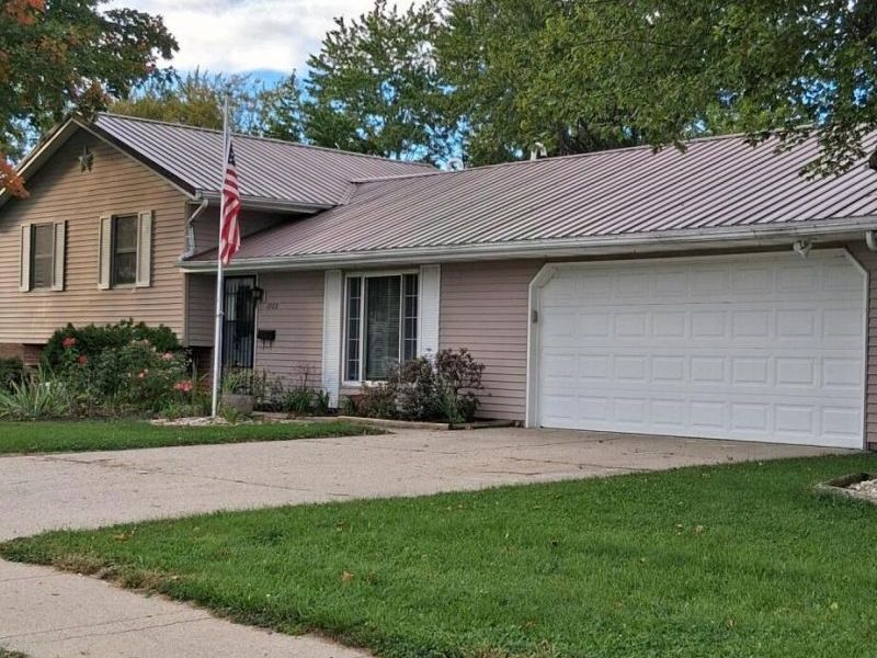 1302 Nagel Street, Saint Marys, OH 45885 Photo 1