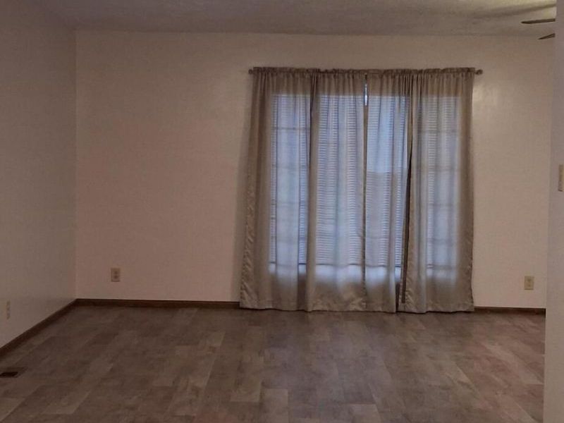 1302 Nagel Street, Saint Marys, OH 45885 Photo 2