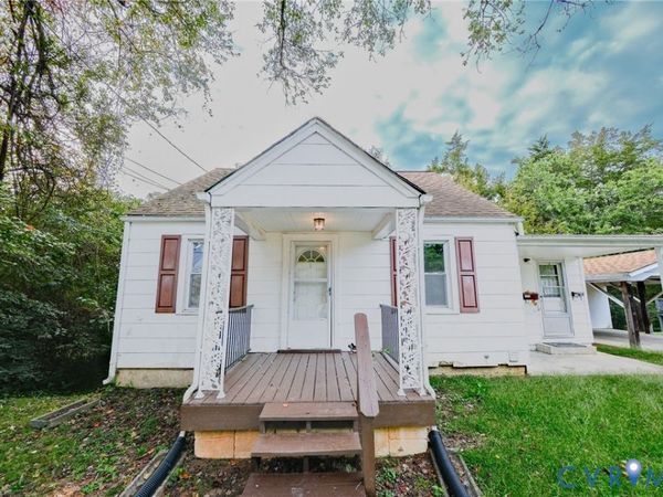 217 Woodrow Avenue, Farmville, VA 23901