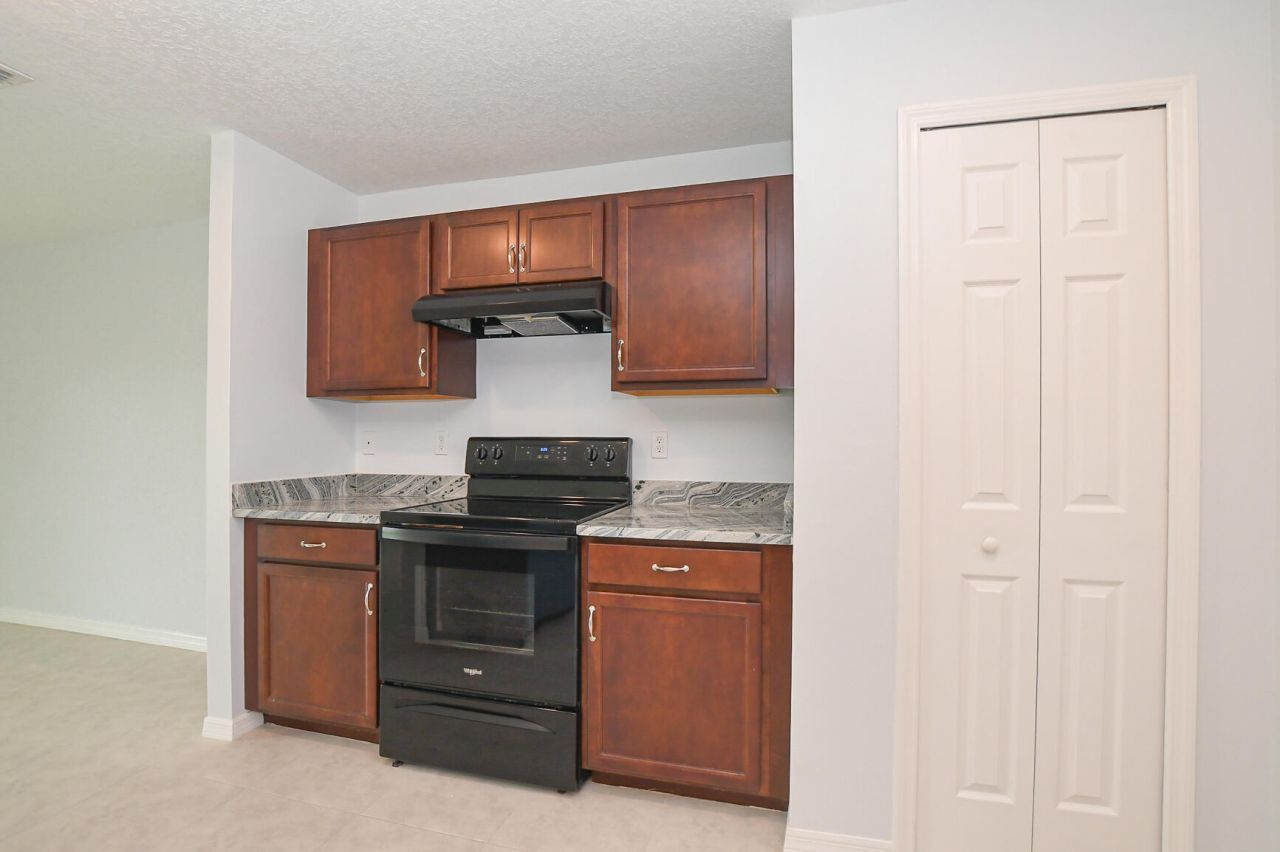 3076 SW Lucerne Street Sw, Unit 3076, Port Saint Lucie, FL 34953 Photo