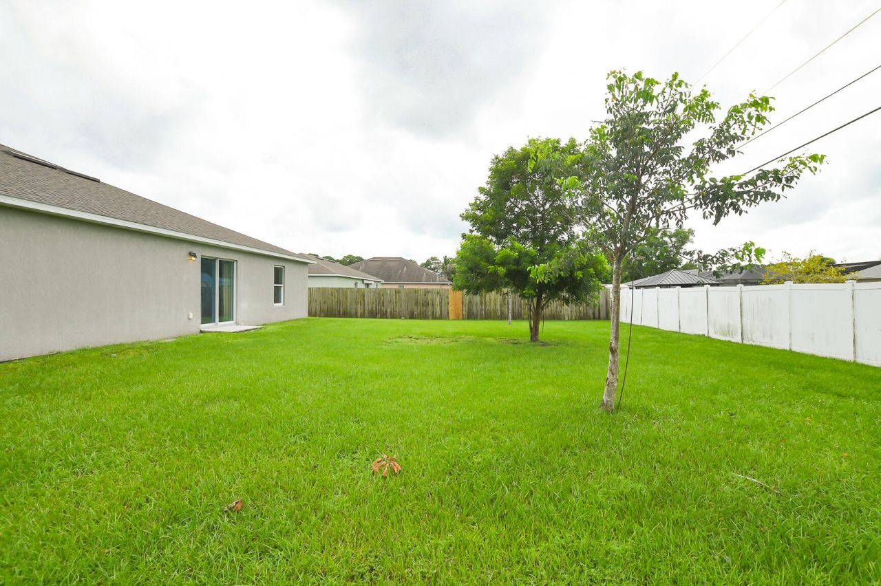 3076 SW Lucerne Street Sw, Unit 3076, Port Saint Lucie, FL 34953 Photo