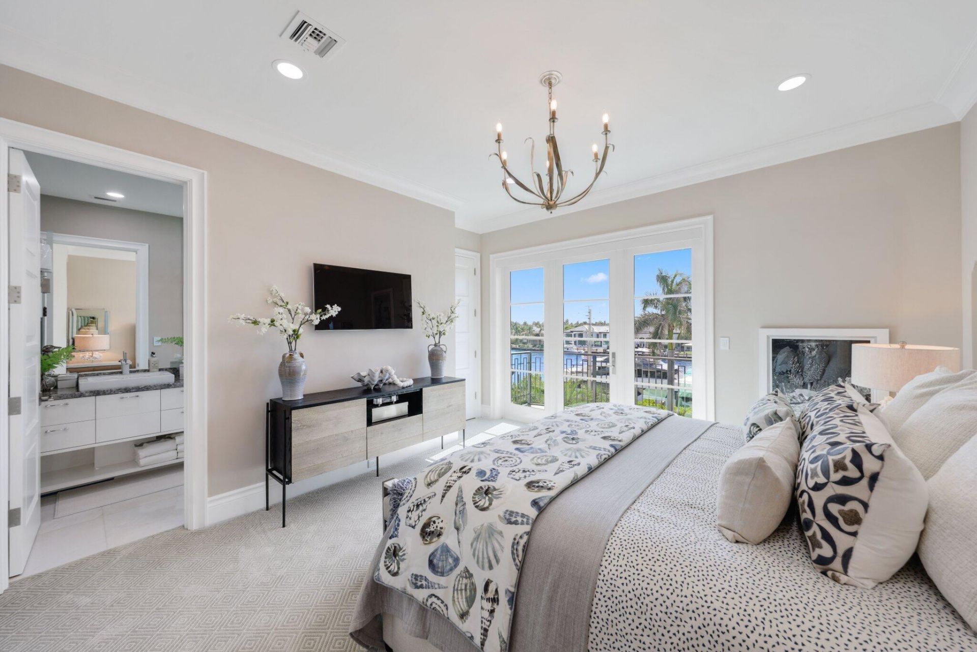 1001 Hillsboro Mile, Hillsboro Beach, FL 33062 Photo