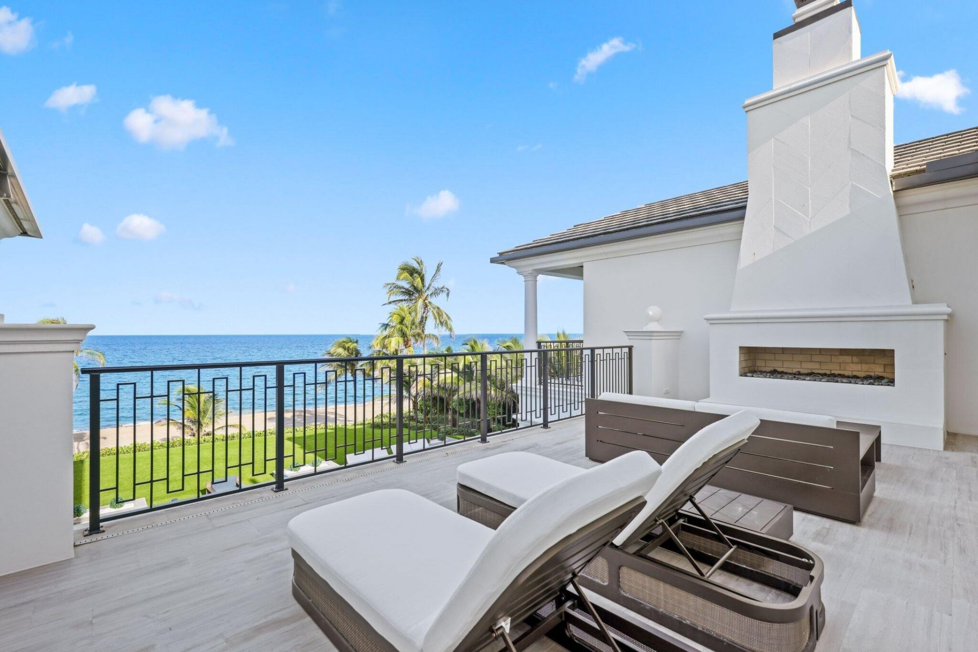 1001 Hillsboro Mile, Hillsboro Beach, FL 33062 Photo