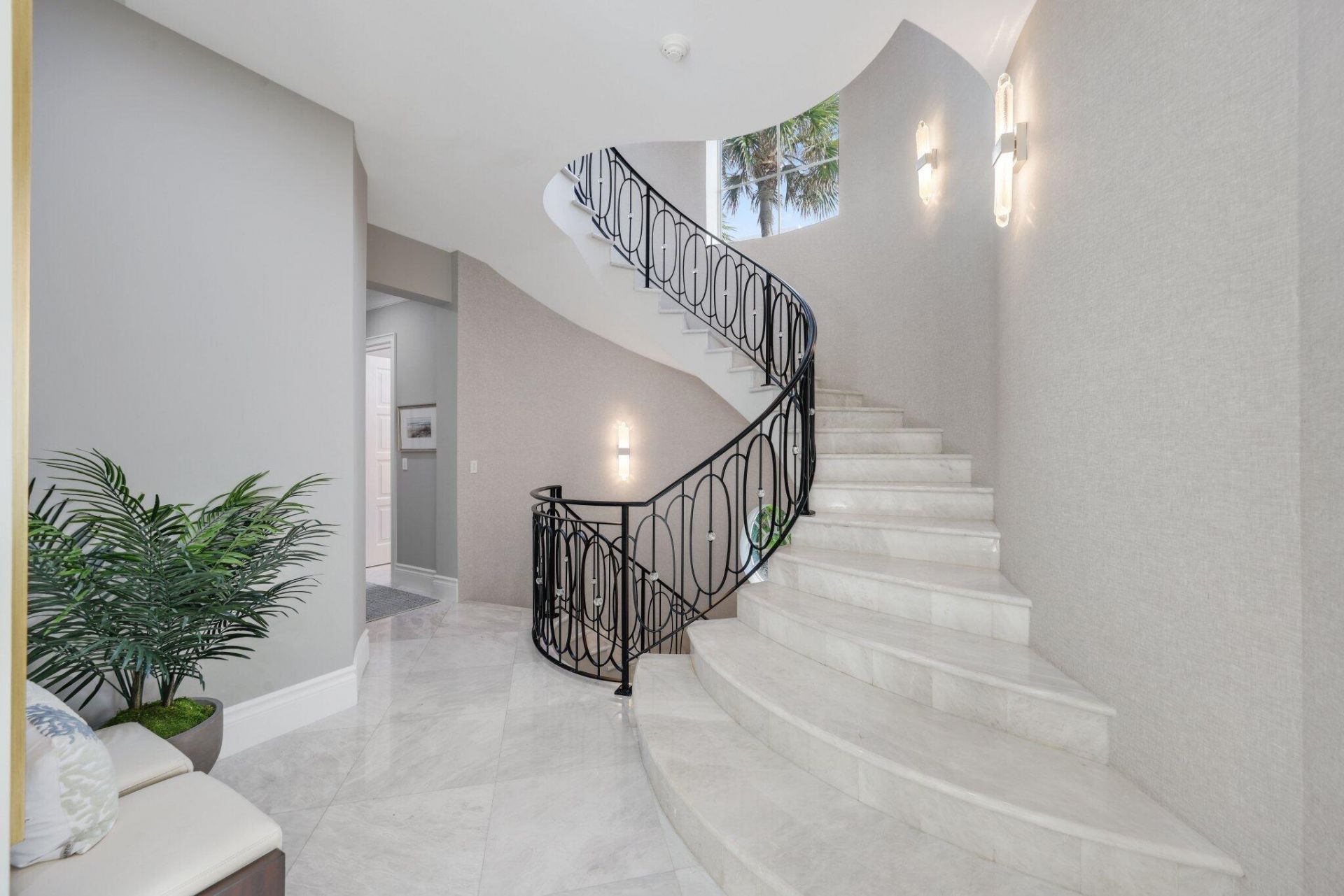 1001 Hillsboro Mile, Hillsboro Beach, FL 33062 Photo