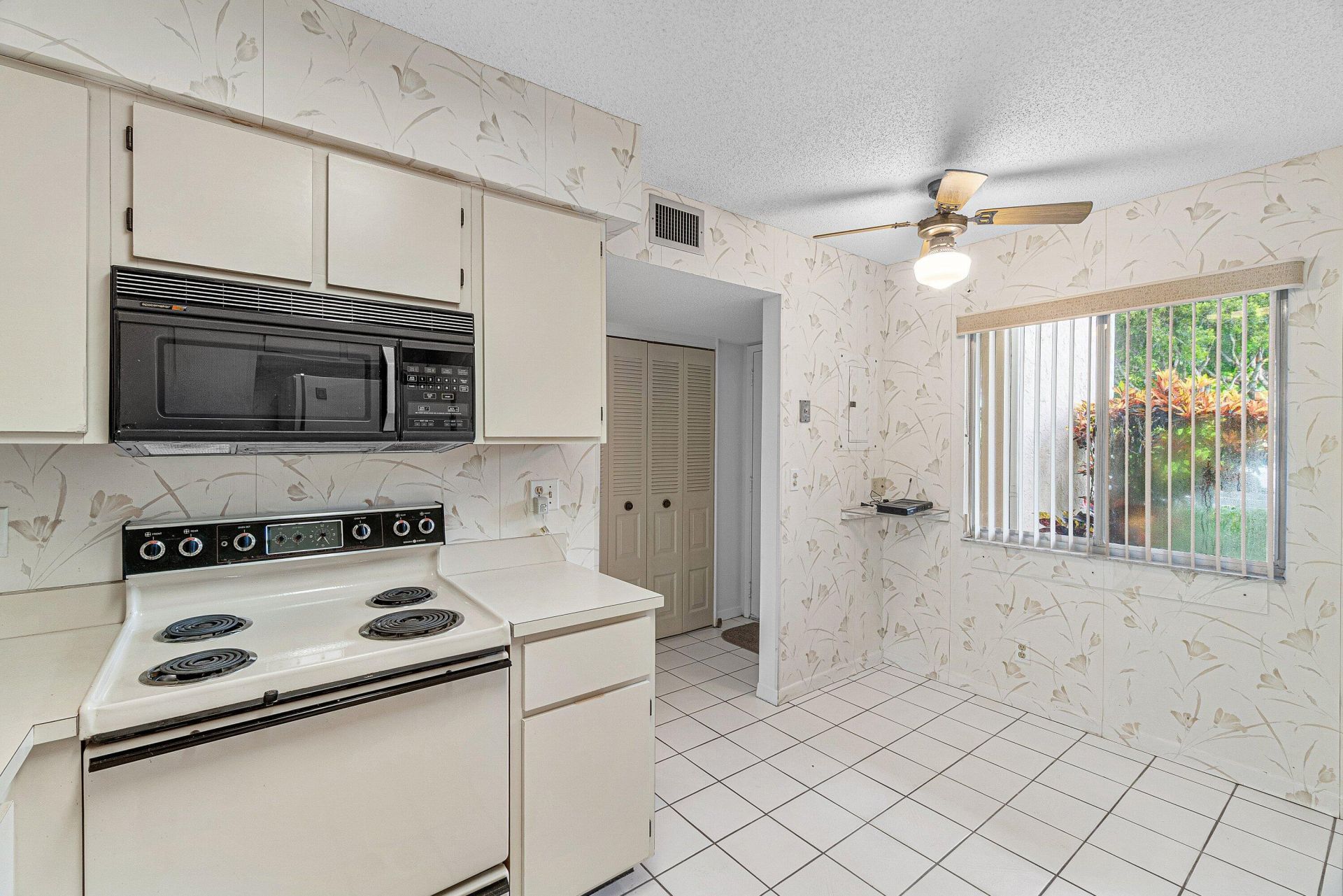 7286 Huntington Lane, Unit 108, Delray Beach, FL 33446 Photo