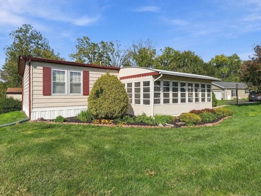 142 Wedgewood Cv, North Wales, PA 19454 Main Photo