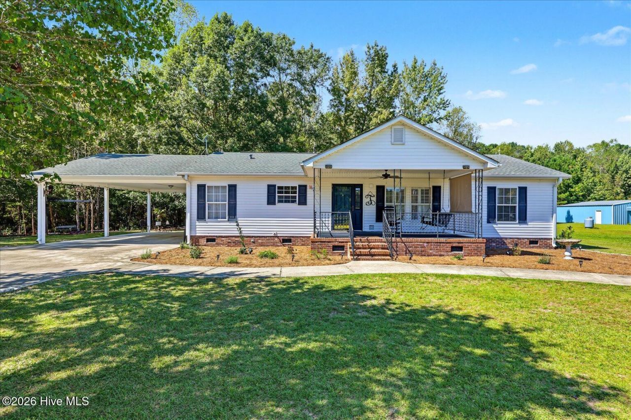 1101 Old Northeast Road, Hallsboro, NC 28442 Main Photo