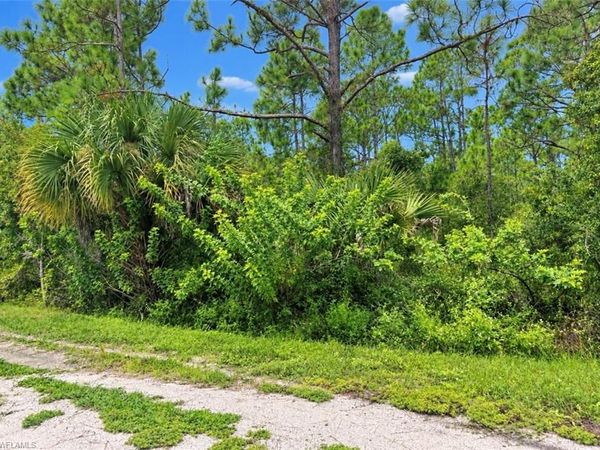 13239 Avalon DR , PUNTA GORDA, FL 33955