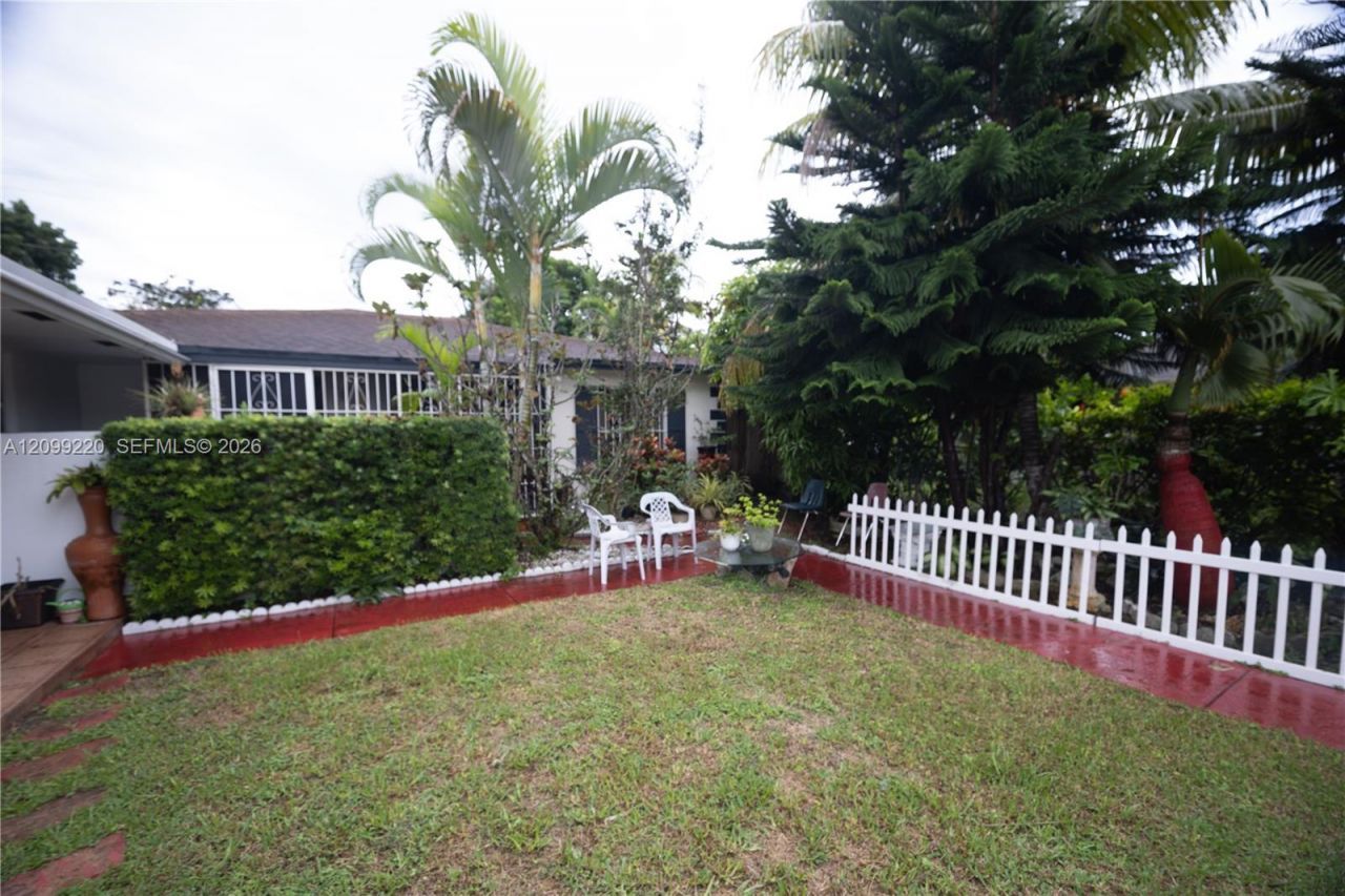 19533 SW 103 Ct, Cutler Bay, FL 33157 Photo