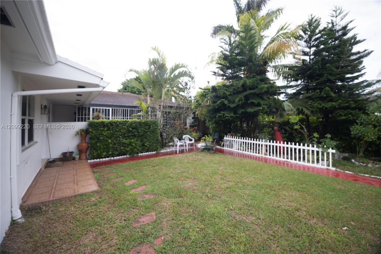 19533 SW 103 Ct, Cutler Bay, FL 33157 Photo