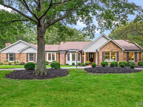 254 Pennington Lane , Chesterfield, MO 63005